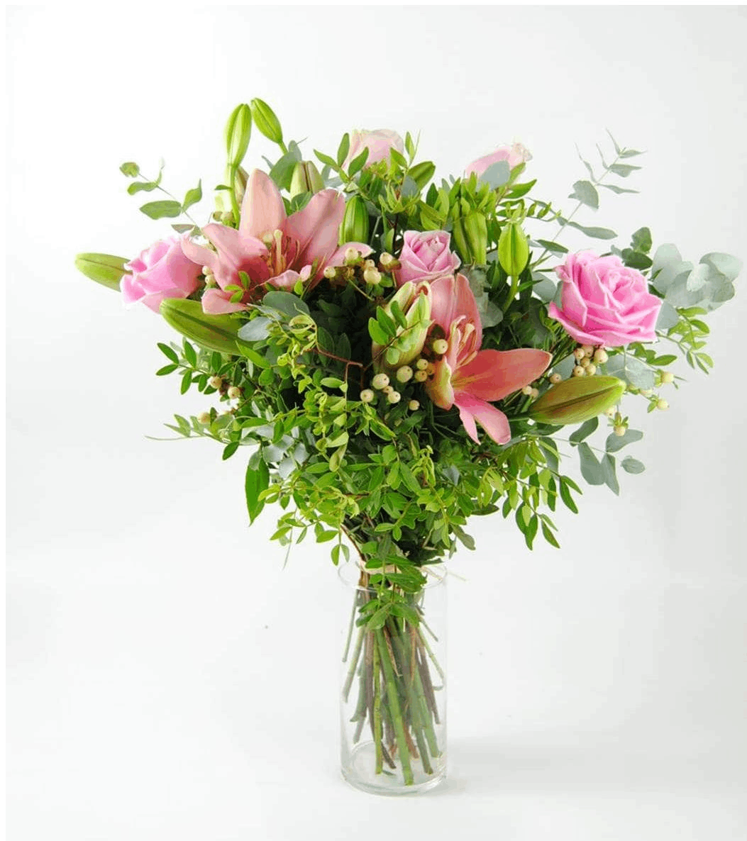 Regalar ramo de rosas con lilium y hipericum - Pinkfish