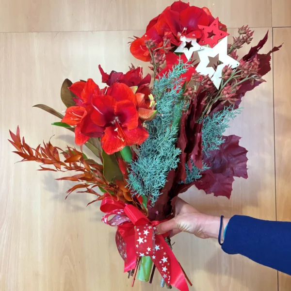 comprar ramo flores navideño de amarilis