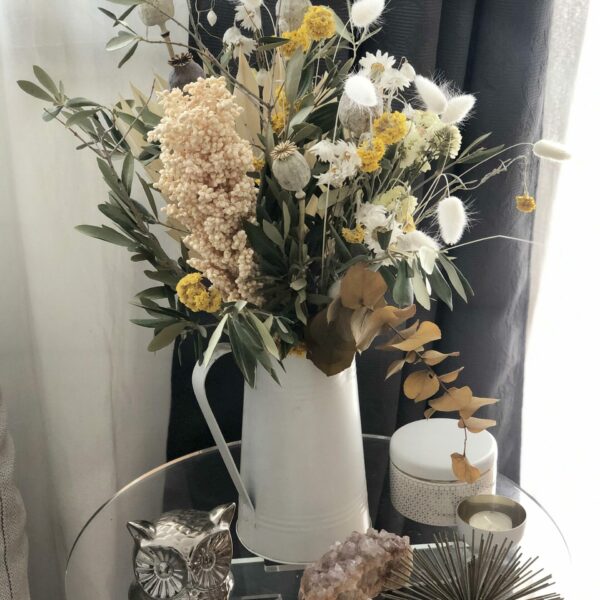 ramo de flor seca amarilla